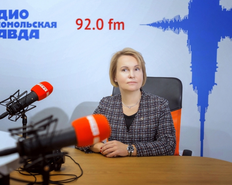 Детский Уполномоченный Анна Митянина выступила в эфире радио «Комсомольская Правда в Петербурге»